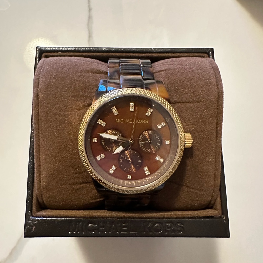 Like-new Michael Kors watch.